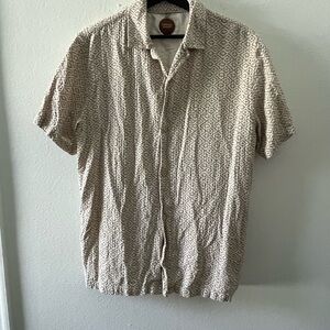 Common people Casual Short-Sleeve Beige Patterned Button-Up Shirt